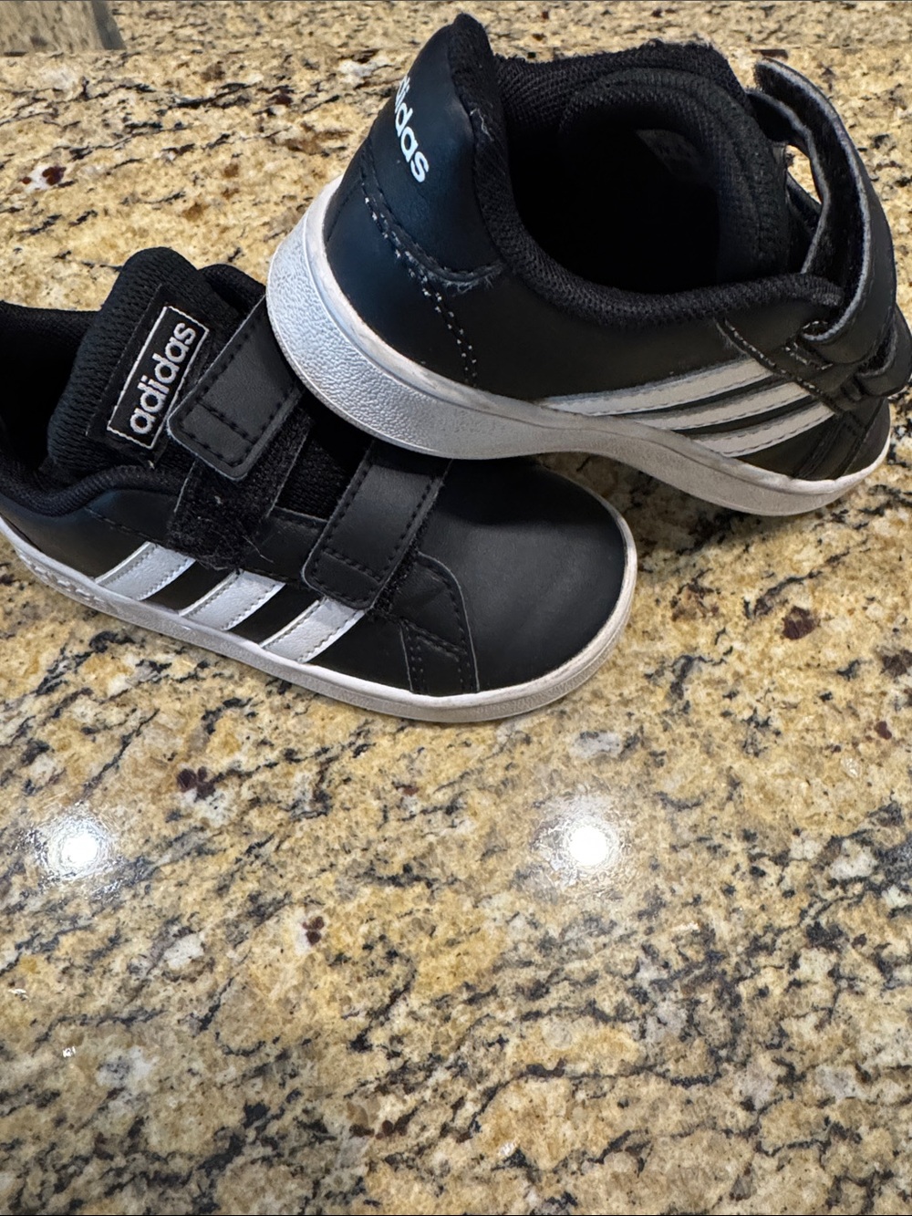 adidas Kids Black & Silver Velcro Athletic Sneakers